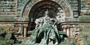 Kaiser Barbarossa im Kyffhäuser-Denkmal bei Steintalleben