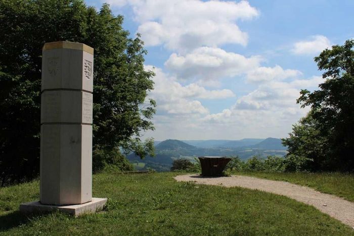 Stauferstele auf dem Hohenstaufen